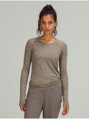 Lululemon Swiftly Tech Long Sleeve Shirt 2.0 Distorted Static Rover / White Opal